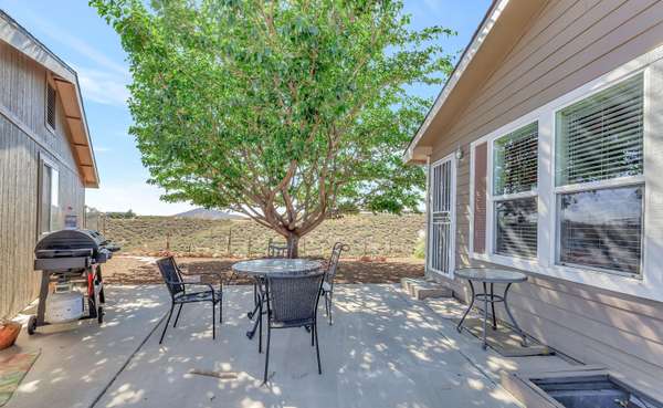 Dewey-humboldt, AZ 86327,765 S Windsong WAY