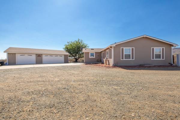 Dewey-humboldt, AZ 86327,765 S Windsong WAY