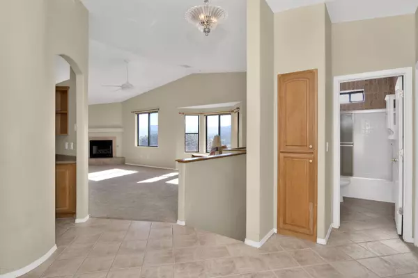 Prescott, AZ 86301,4636 Hornet DR