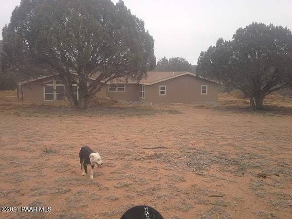 Kingman, AZ 86401,20368 E Falcon Nest LN