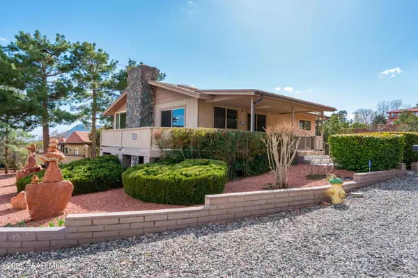 Sedona, AZ 86351,205 Red Butte DR