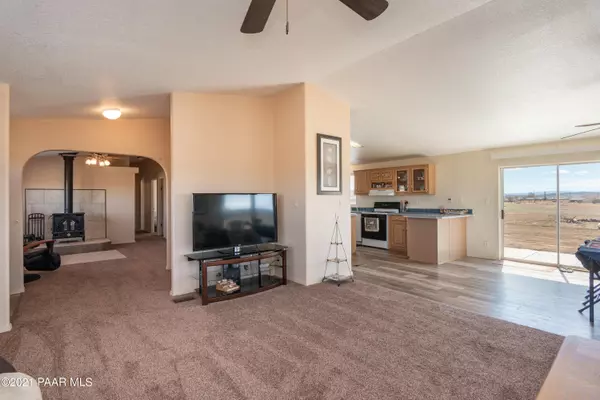 Paulden, AZ 86334,1625 W Antelope Run RD