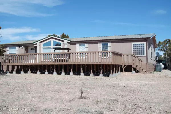 39110 W Old Highway 66, Seligman, AZ 86337
