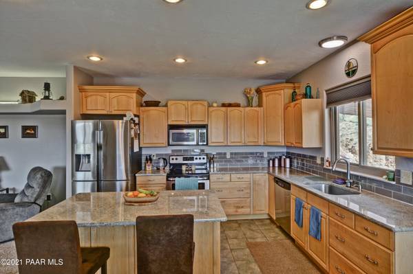 Peeples Valley, AZ 86332,18297 S Spoon RD