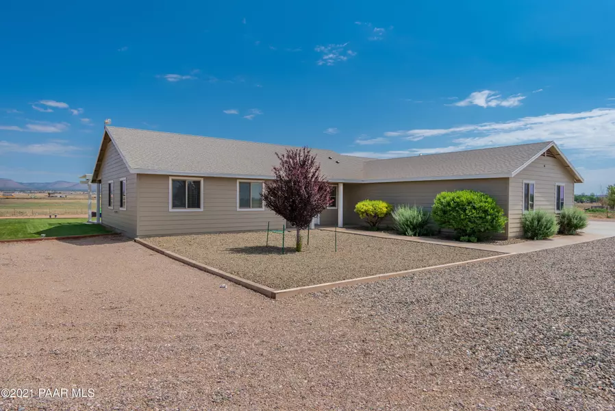 2350 W Bayberry DR, Paulden, AZ 86334