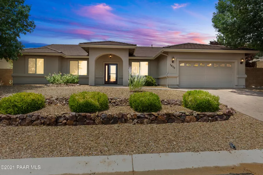 7400 N Park Crest LN, Prescott Valley, AZ 86315