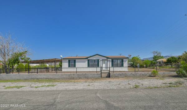 22550 W Henderson ST,  Congress,  AZ 85332