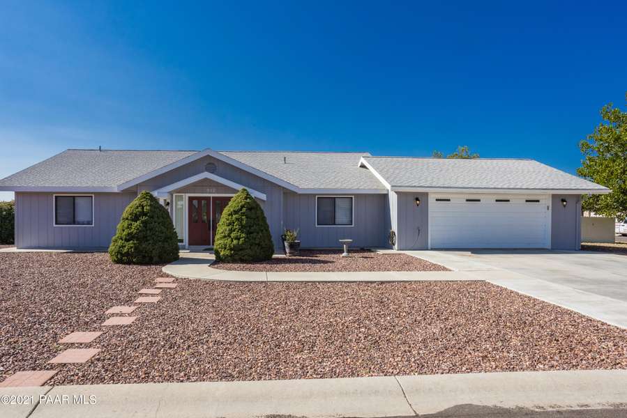 912 Laura CT, Chino Valley, AZ 86323