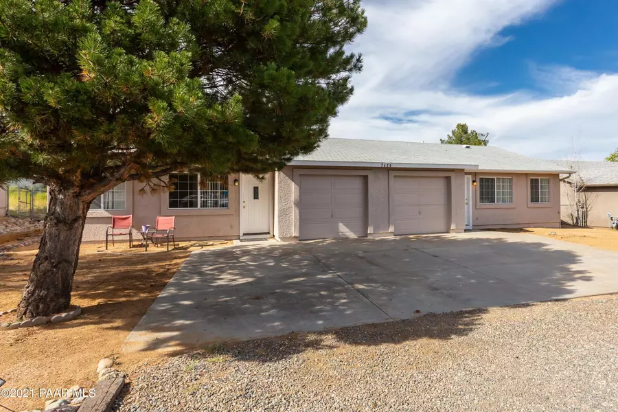 7426 E Horseshoe LN, Prescott Valley, AZ 86314