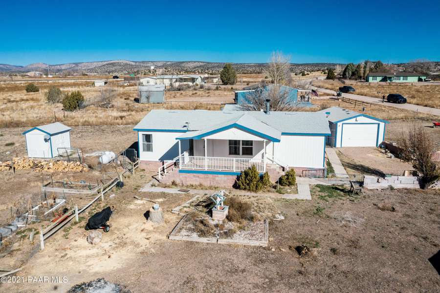 24780 N San Francisco ST, Paulden, AZ 86334