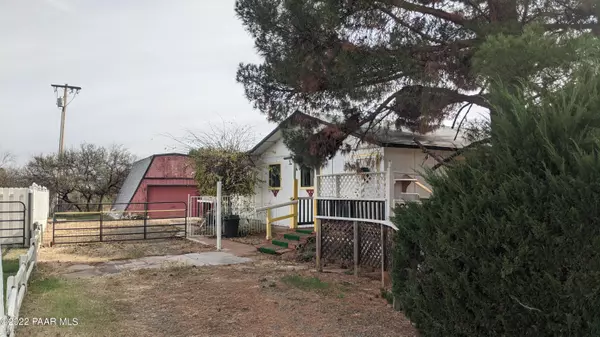 Mayer, AZ 86333,17376 E Meadow LN