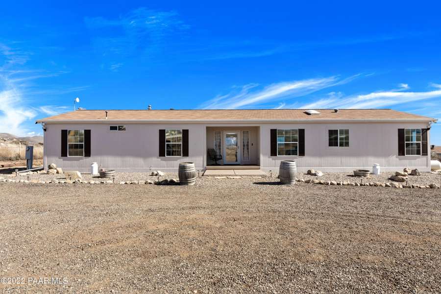 1025 N Yarber Wash RD, Dewey-humboldt, AZ 86327