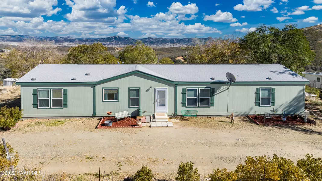 9890 E Shirley LN, Dewey-humboldt, AZ 86327