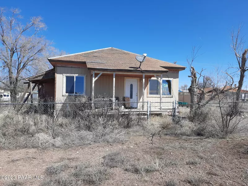 22510 W Railroad AVE, Seligman, AZ 86337