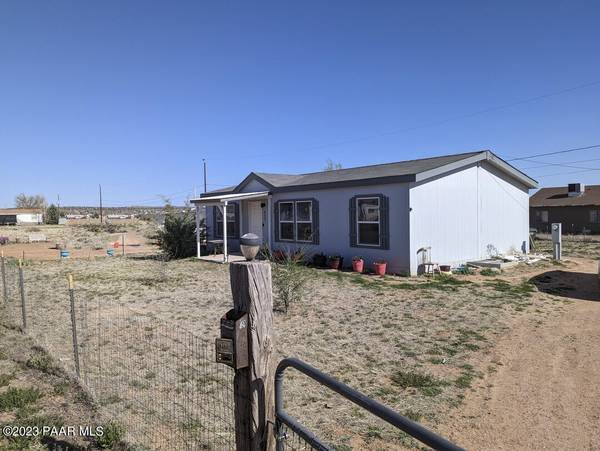 Paulden, AZ 86334,437 W Baja RD