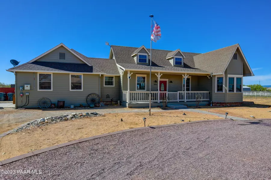 7805 E Pharlap LN, Prescott Valley, AZ 86315