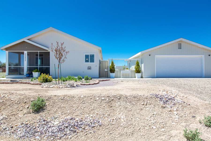 25862 Riesling LN, Paulden, AZ 86334