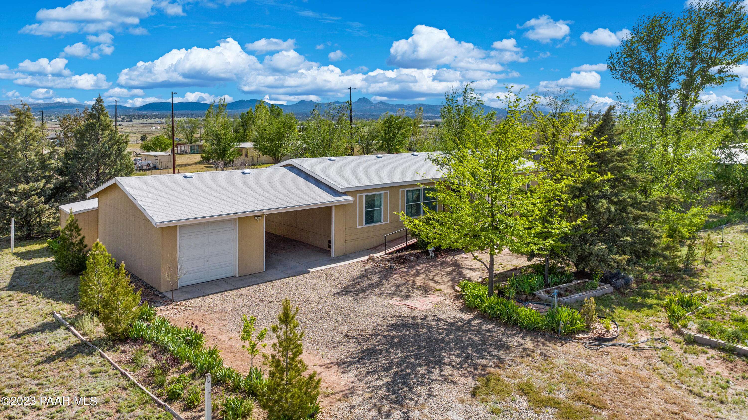 1550 W Antelope CIR, Paulden, AZ 86334