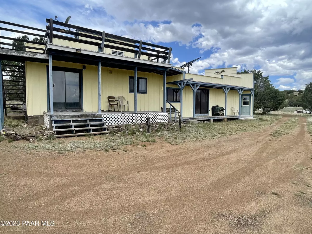 Ash Fork, AZ 86320,50099 Uplands WAY