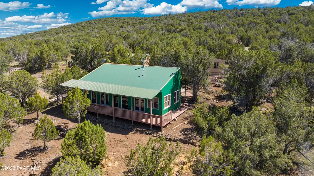 42387 W Slow Creek Road, Seligman, AZ 86337