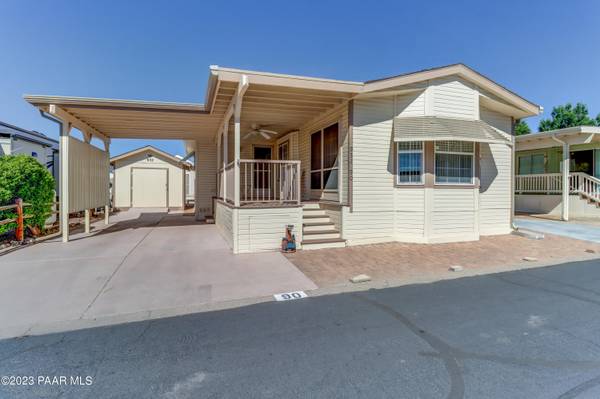 Dewey-humboldt, AZ 86327,932 N Mesquite Tree DR