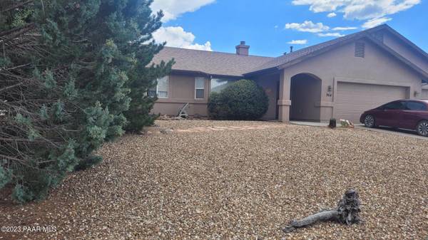 Chino Valley, AZ 86323,964 Aubrey LN