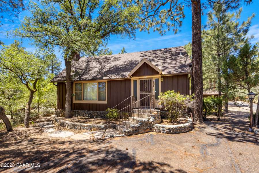 902 S Hemlock AVE, Prescott, AZ 86303