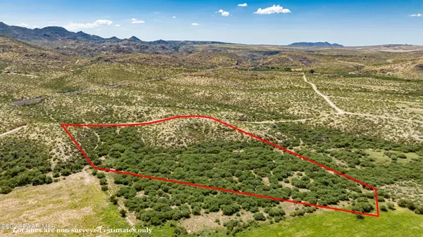 Kirkland, AZ 86338,0 W Founder'S TRL