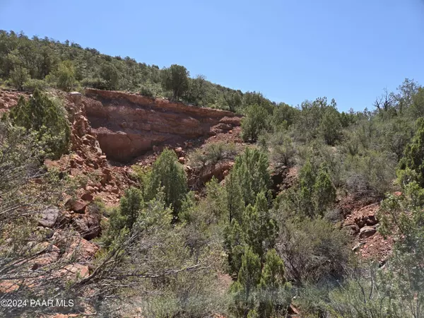 125 & 122 Off Arizona RD, Ash Fork, AZ 86320
