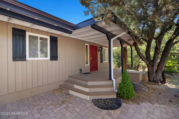 Prescott, AZ 86305,1608 White Oak CIR