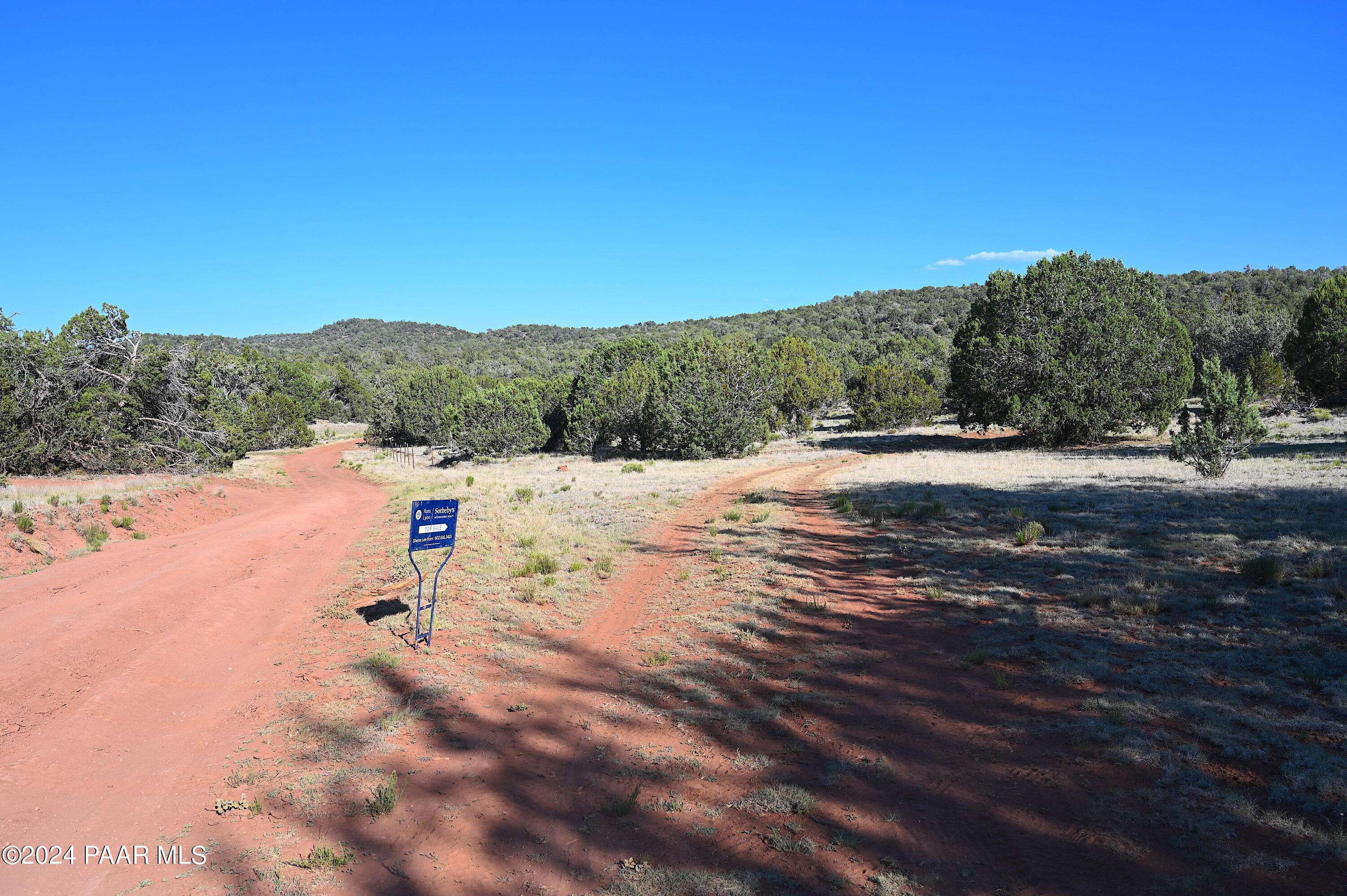 Seligman, AZ 86337,30865 Oak DR