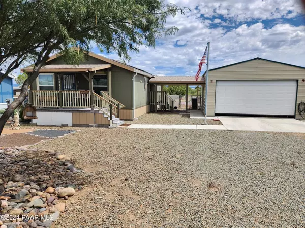 16081 S Black Mountain RD, Mayer, AZ 86333