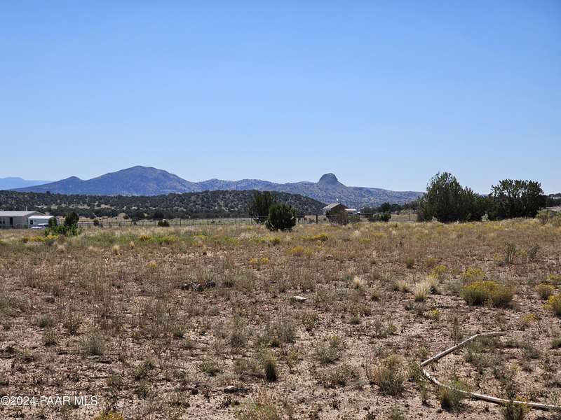 1340 E Sweet Valley RD, Paulden, AZ 86334