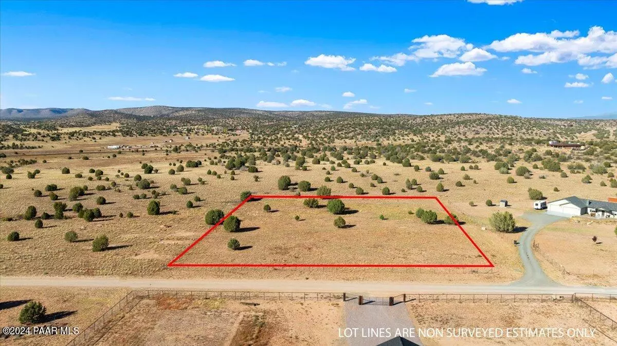 Paulden, AZ 86334,1220 E Cougar Ridge RD