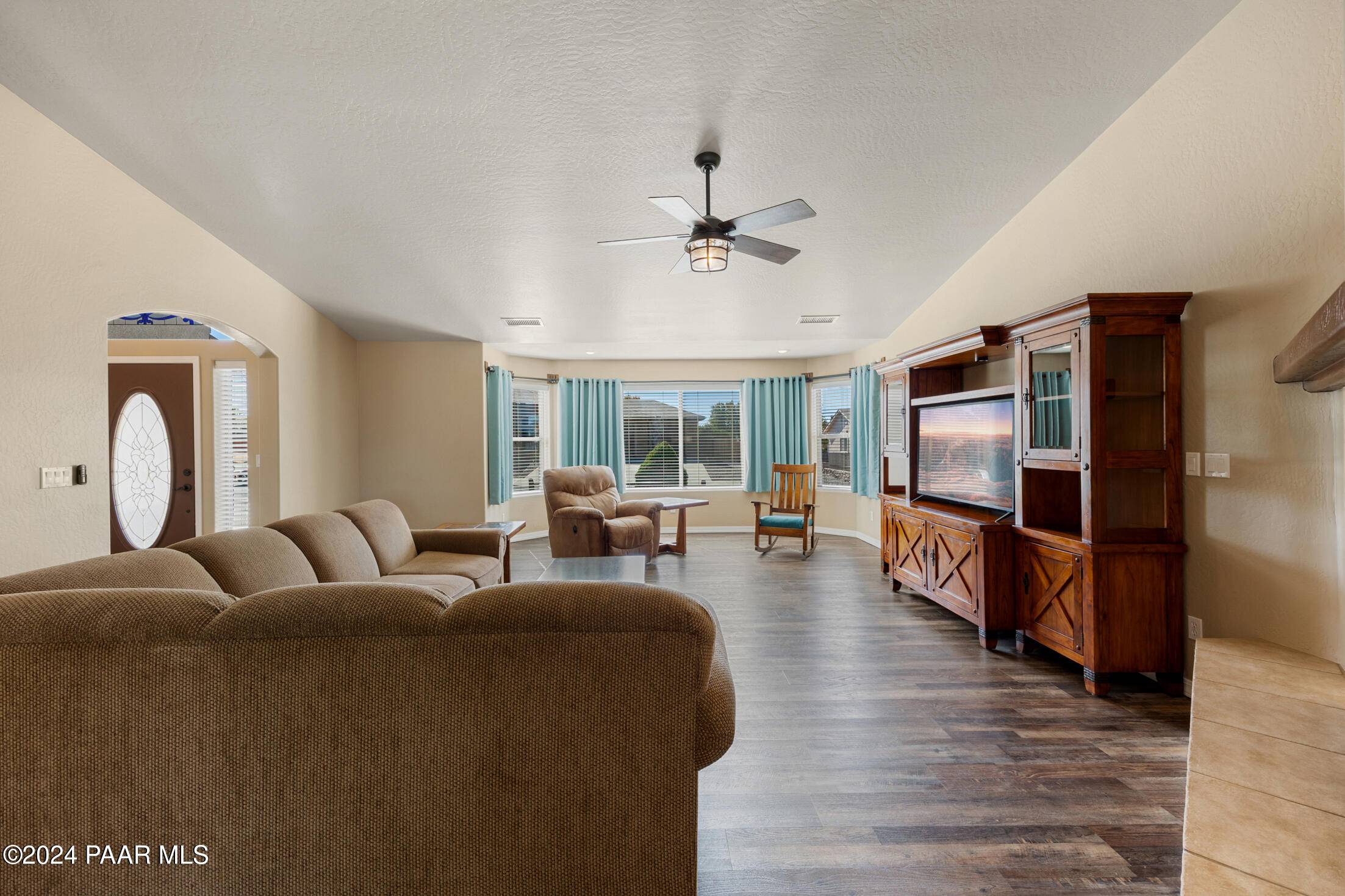 Prescott Valley, AZ 86315,13288 E Goldmine WAY