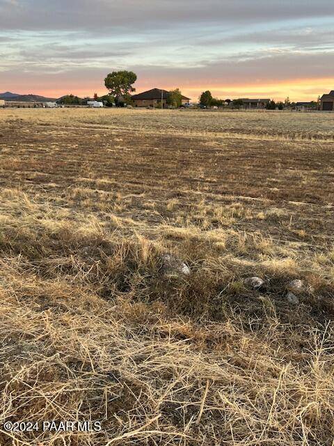 Prescott Valley, AZ 86315,9305 E Tatanka TRL
