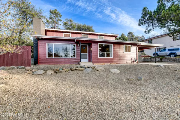 Prescott, AZ 86303,520 W Leroux ST
