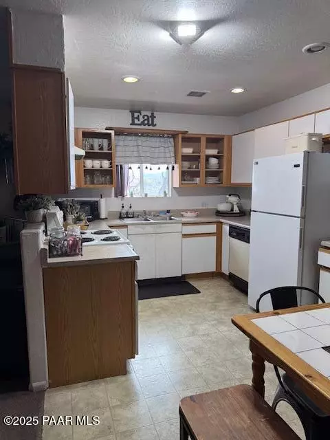 Mayer, AZ 86333,17076 E Roadrunner RD