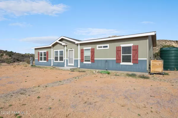 2040 W Wind Rock LN, Chino Valley, AZ 86323