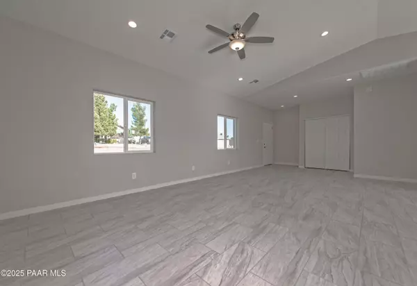 Mayer, AZ 86333,13778 S Bluebird LN