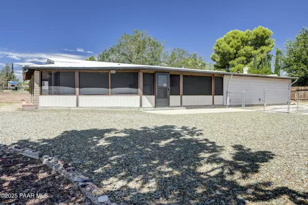 20578 E Zaragoza DR, Mayer, AZ 86333