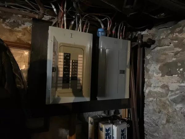 Woonsocket, RI 02895,805 Harris AVE