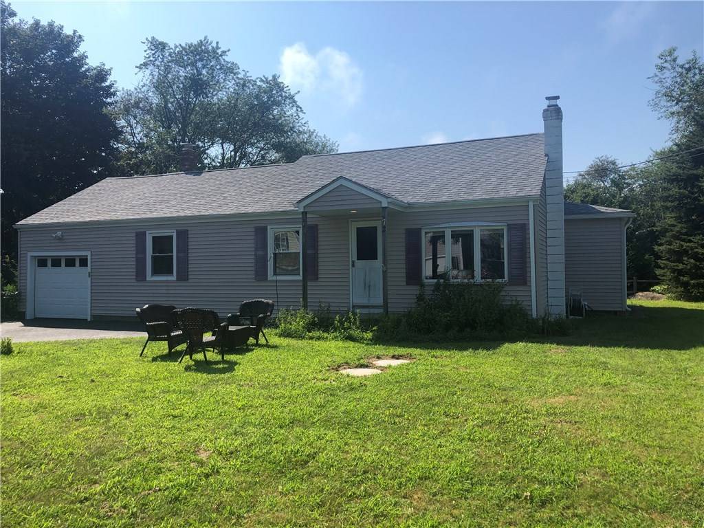 South Kingstown, RI 02879,72 Hull ST
