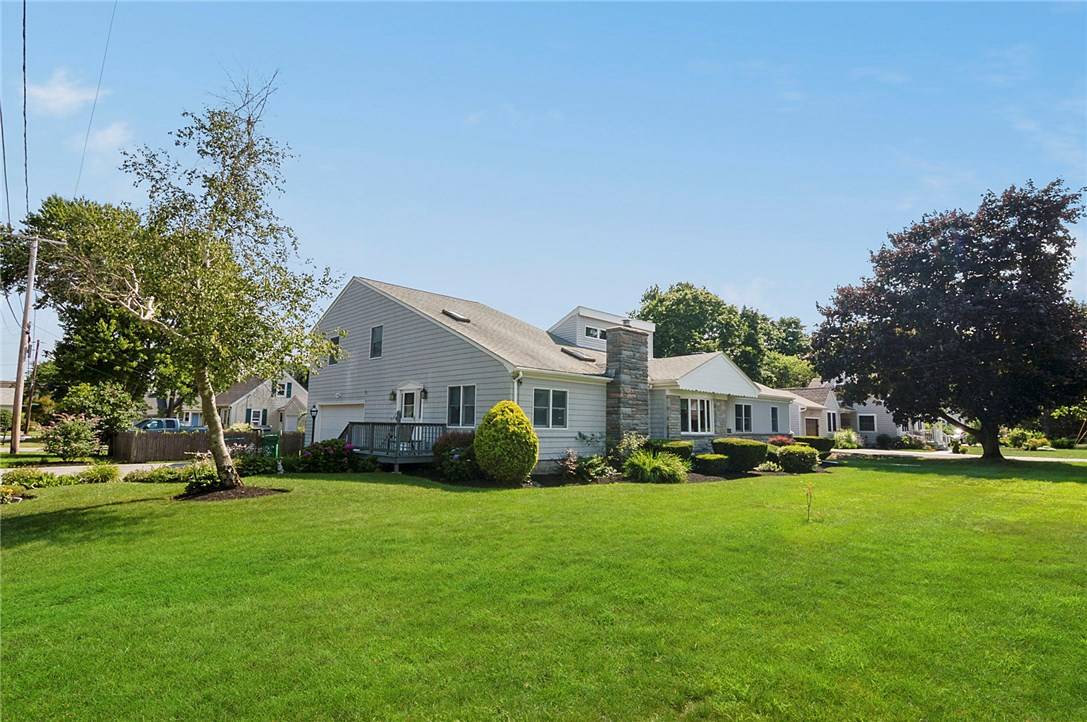 Warwick, RI 02818,226 Ives RD