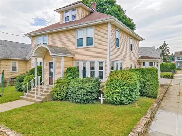 1271 Park AVE, Woonsocket, RI 02895