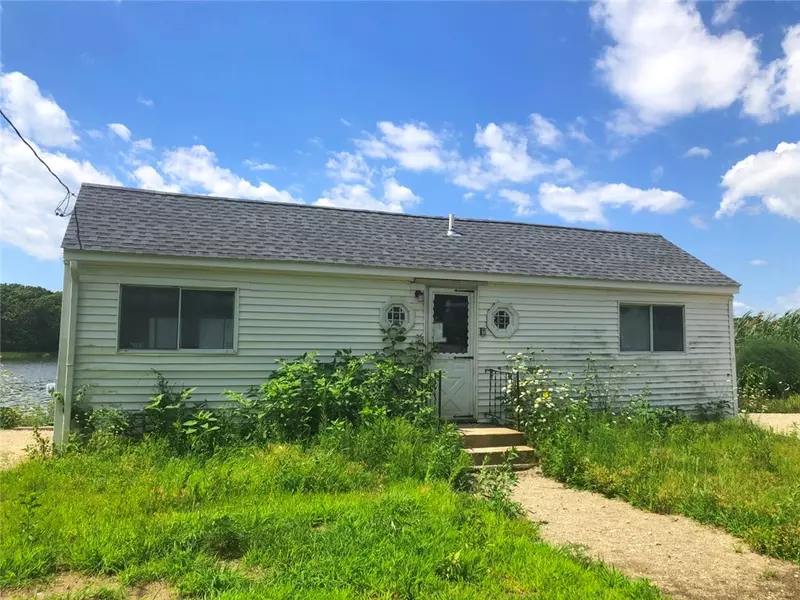 145 Sea View DR, Warwick, RI 02889