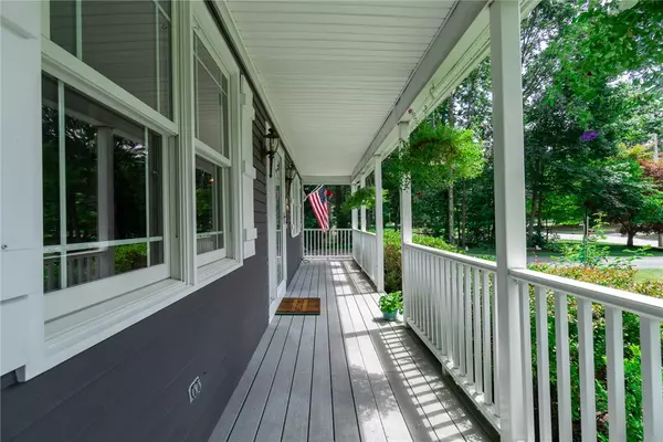 Smithfield, RI 02917,29 Forestwood DR