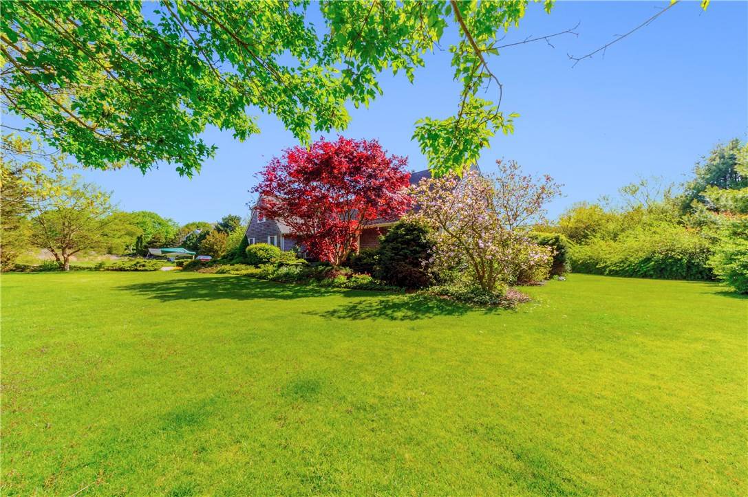 Westerly, RI 02891,111 Watch Hill RD