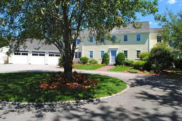 South Kingstown, RI 02879,250 Rockwood LN