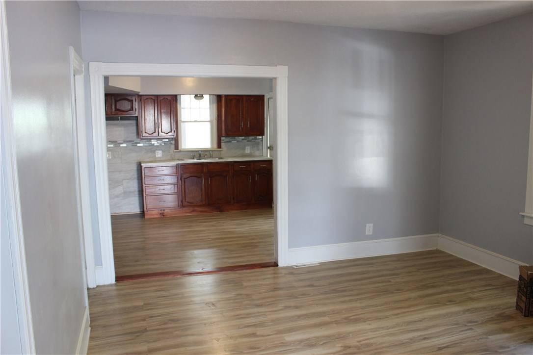 Cranston, RI 02920,96 Bain ST